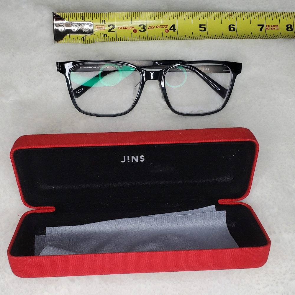 Jins - Eyewear